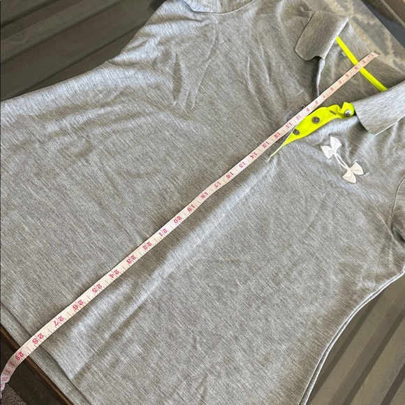 UNDER ARMOUR~ M~ Gray & Neon Heat Gear SPF 30 Fitted Polo Shirt~ Top~Golf - Picture 10 of 14
